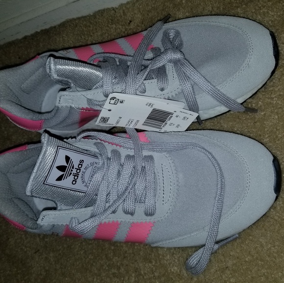 💸 SOLD 💸 Adidas I-5923 Grey w/pink stripes 8 - Picture 4 of 7